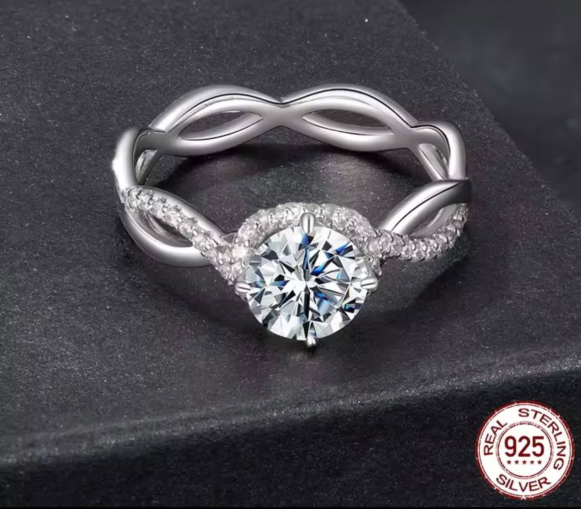 1ct Moissanite Ring in 925 Sterling Silver