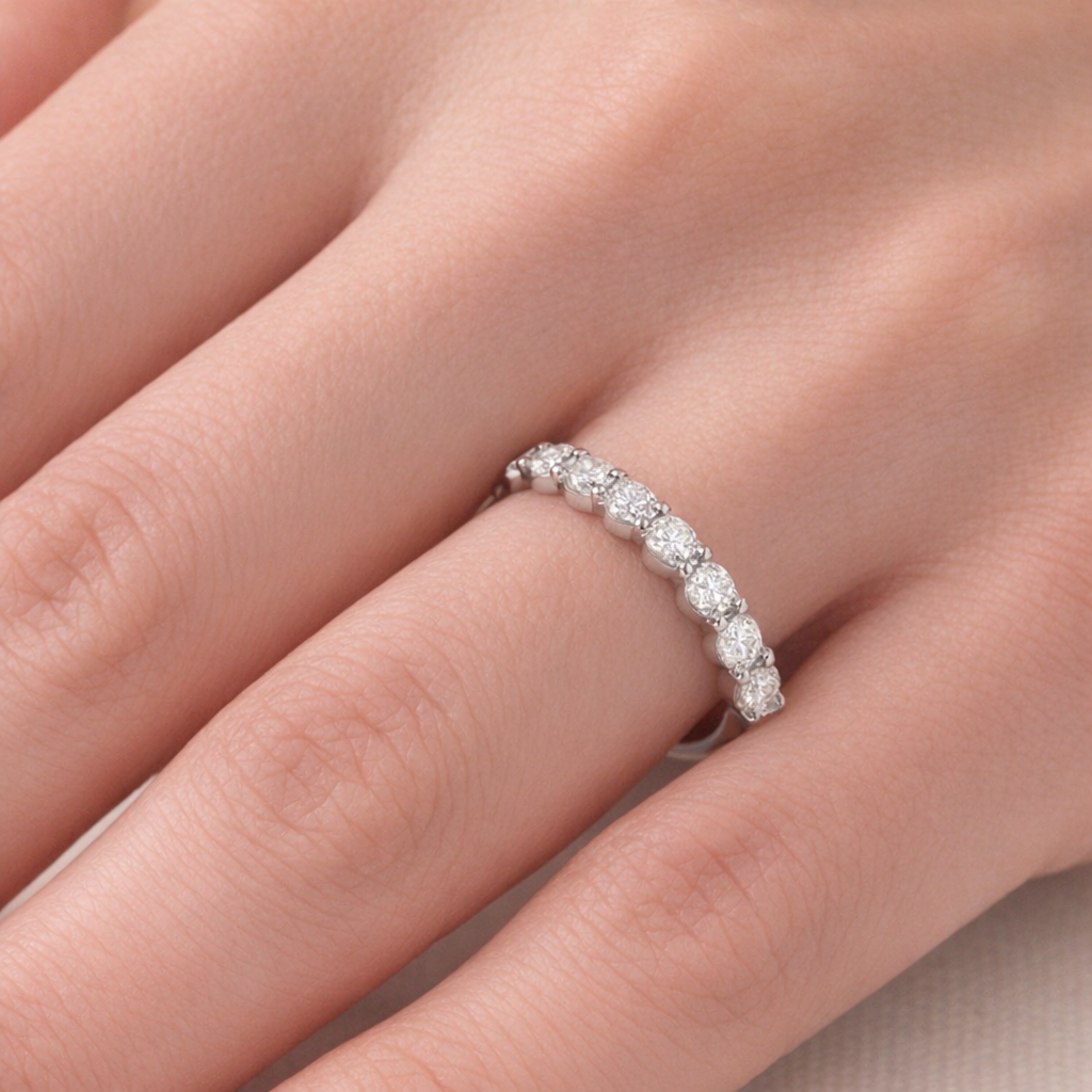 Half eternity diamond band