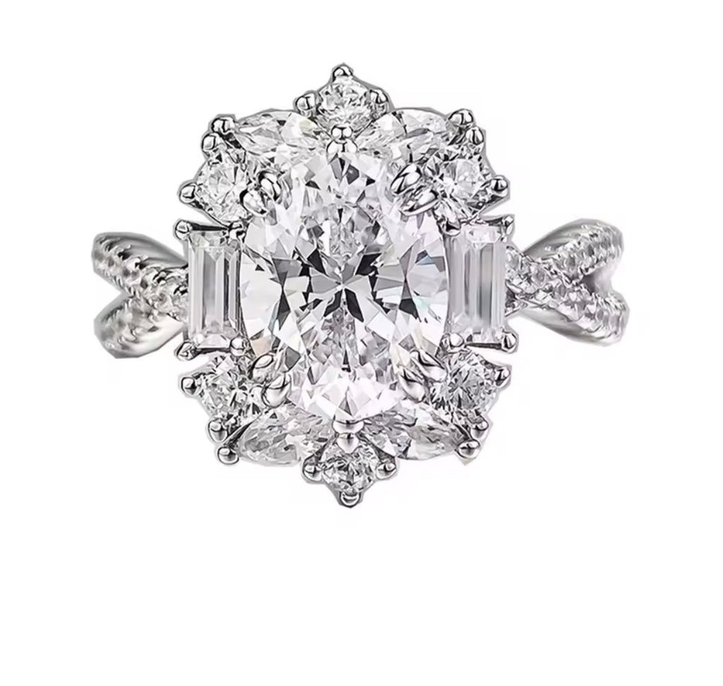 Luxurious Ring
