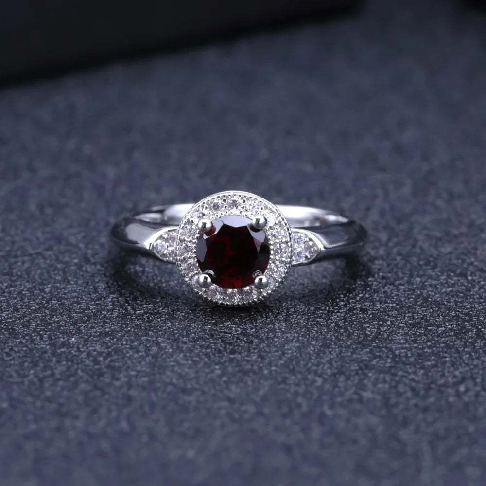 1.05Ct Round Natural Red Garnet Gemstone Ring.