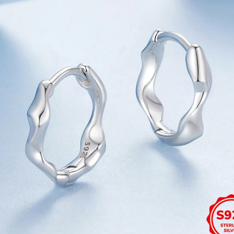 Simple Wave Hoop Earrings