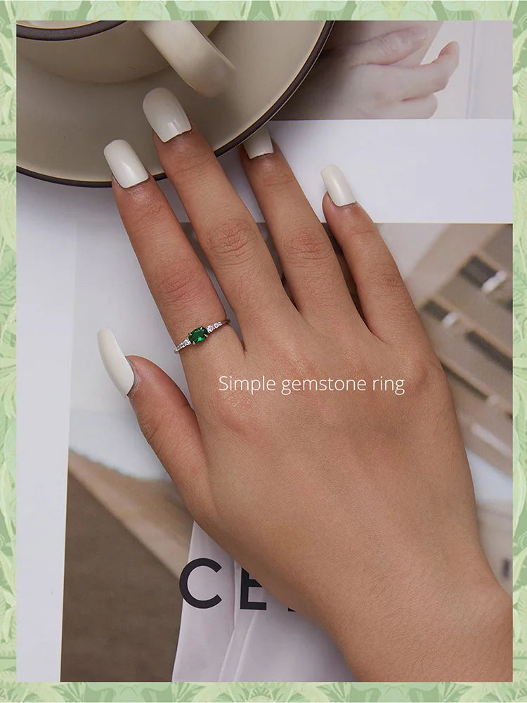 Oval Gemstone Ring.