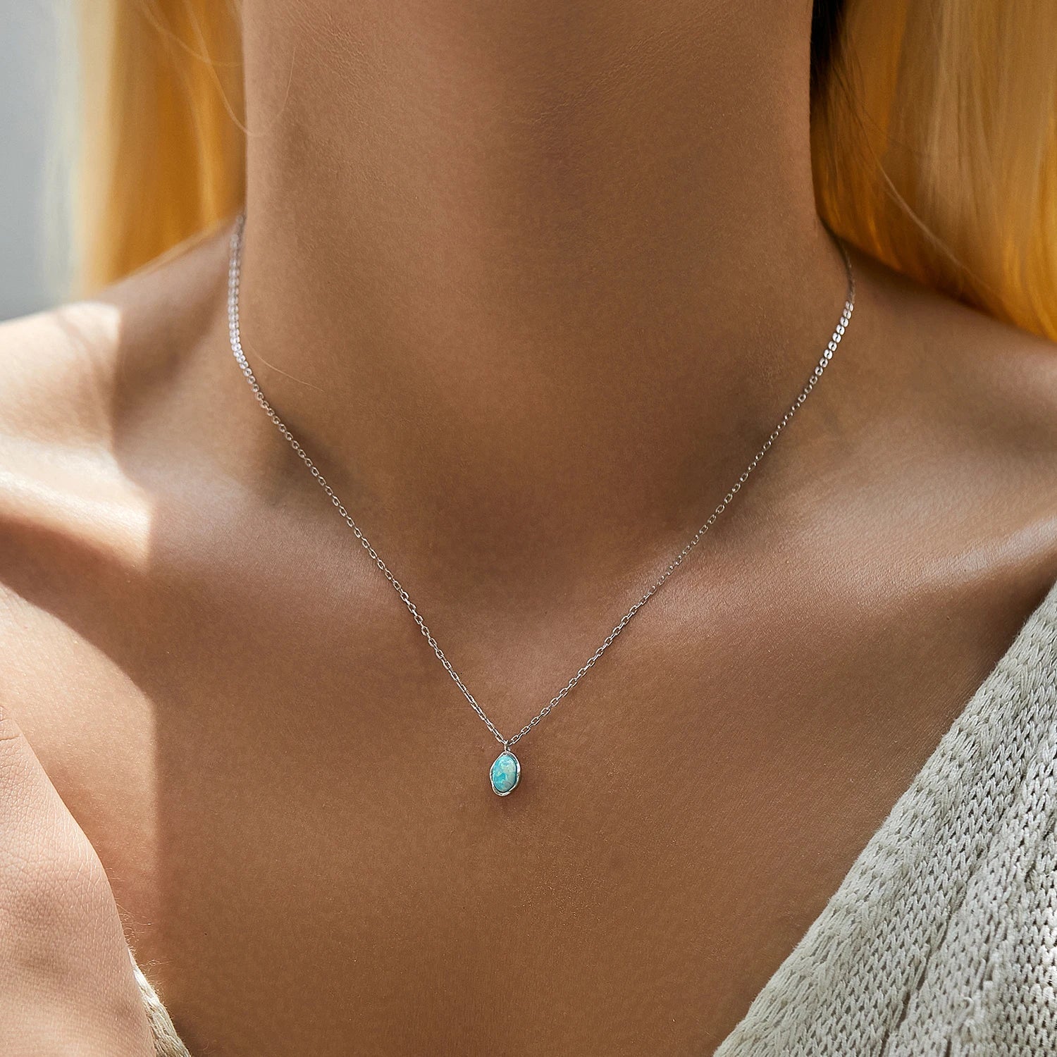 Vintage Irregular Wave  Opal Pendant Necklace.