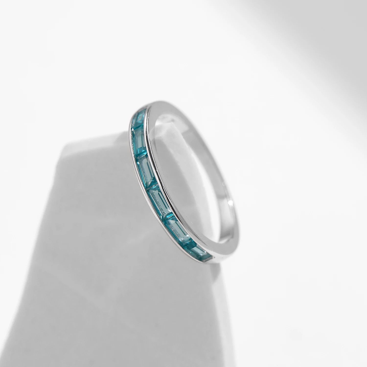 Eternity Finger Ring