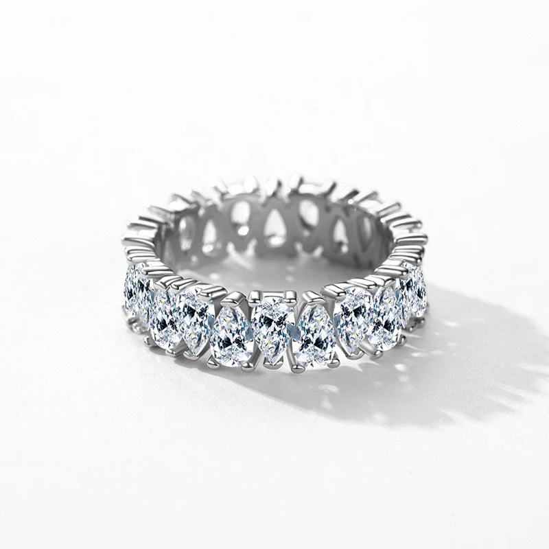 Water Drop Clear Zircon Sparkling Prong Setting Ring.