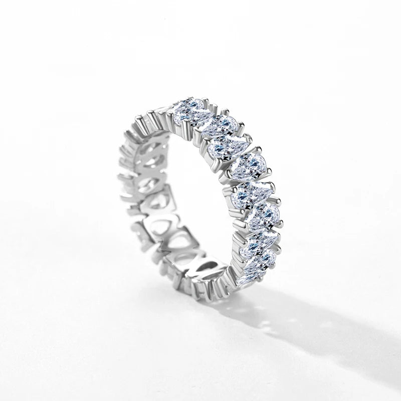 Water Drop Clear Zircon Sparkling Prong Setting Ring.