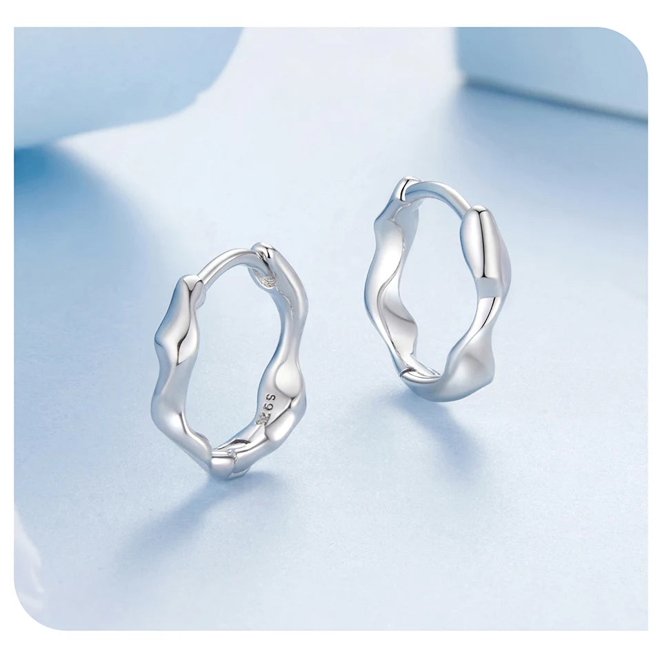 Simple Wave Hoop Earrings