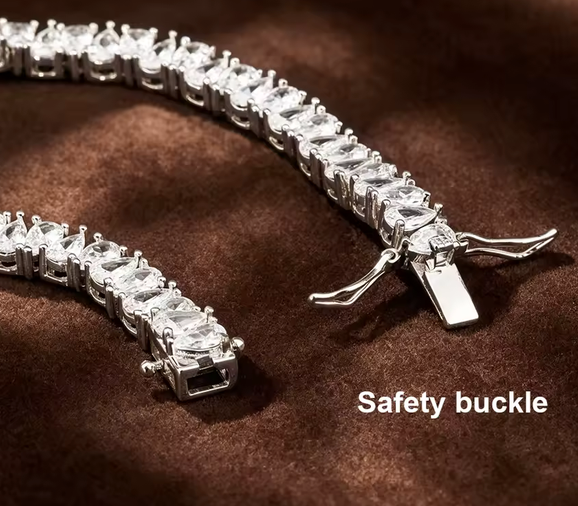 Pear Cut Moissanite Bracelets
