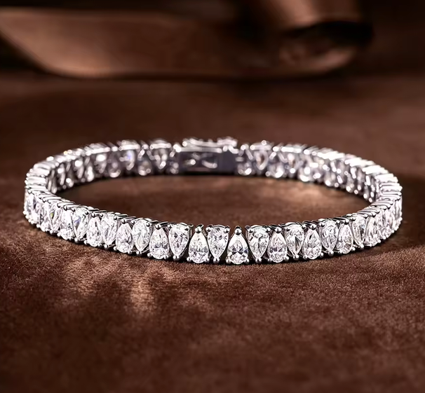 Pear Cut Moissanite Bracelets