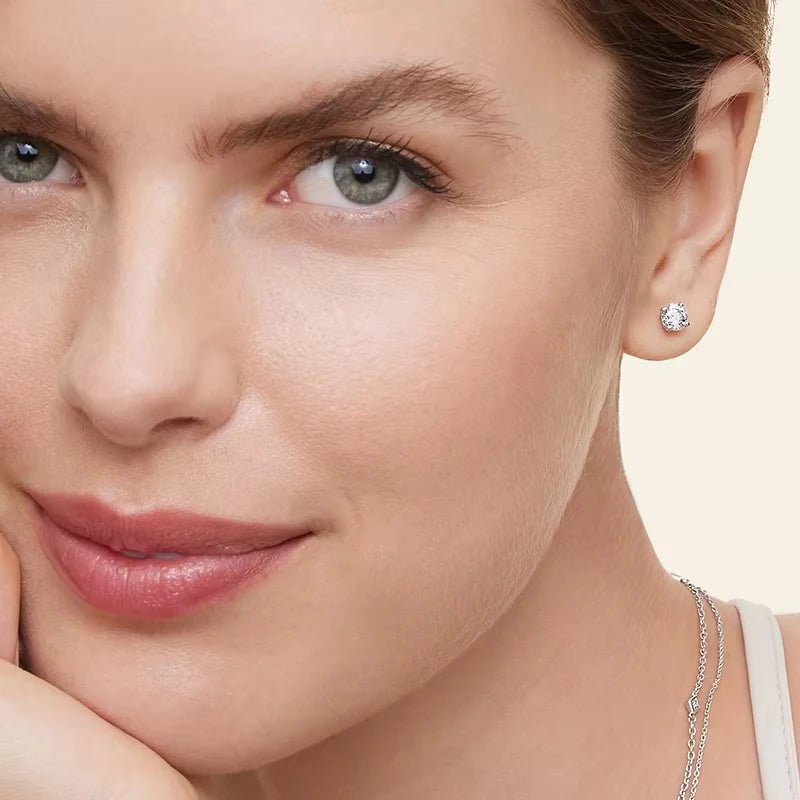 Moissanite Stud Earring.