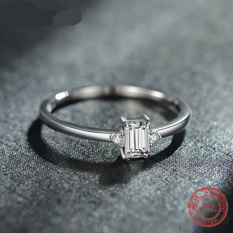 Authentic 925 Sterling Silver Classic Charm Emerald Cut Zirconia Finger Rings for Women Hypoallergenic Wedding Jewelry
